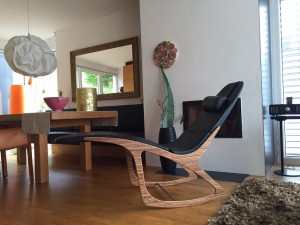 Mit wenigen Handgriffen verwandelt sich das Möbel zum entspannenden Lounger. © mySensation