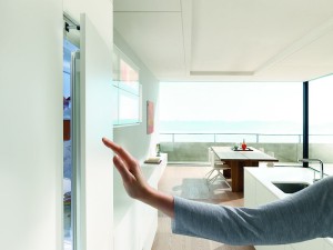 Prämiert mit dem „German Design Award 2016“: Die elektronische Öffnungsunterstützung „Servo-Drive flex“ von Blum. © Blum