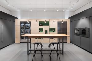 Auf 133 Quadratmetern bietet die neue Top-Location exklusive Einblicke in die Welt von Gaggenau. © Gaggenau