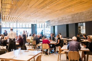 Rosenthal stattet das Restaurant „In Situ“ in San Francisco aus. © Eric Wolfinger