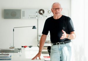 Dieter Rams und seinem Werk widmet sich das Vitra Design Museum mit einer aktuellen Ausstellung. Foto: Michael Kretzer